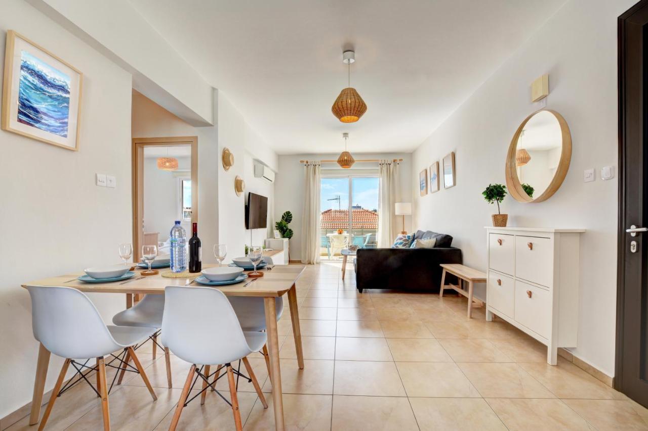 ♥ Sunny&Cozy Family Apartment ★ Walk To The Beach☼ Paralímni Extérieur photo
