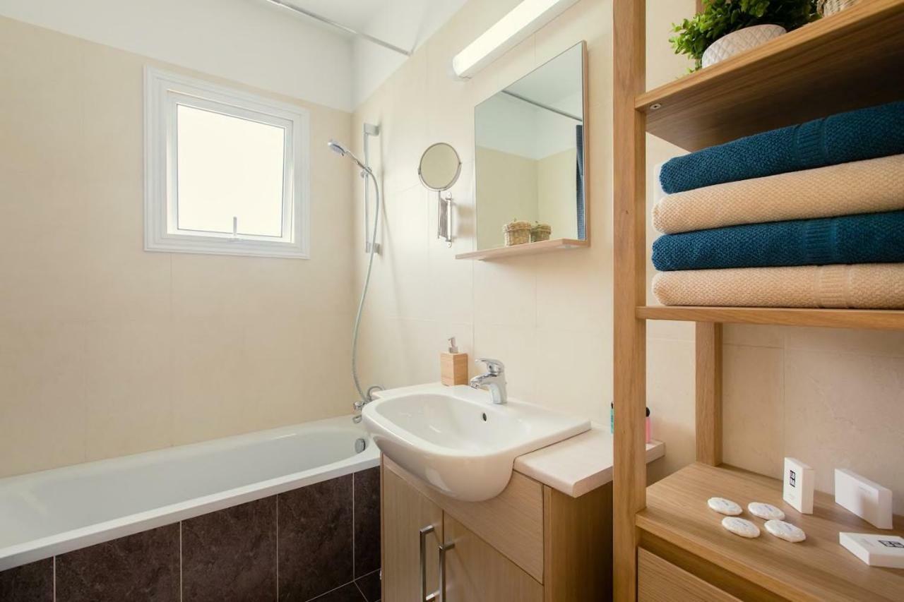 ♥ Sunny&Cozy Family Apartment ★ Walk To The Beach☼ Paralímni Extérieur photo